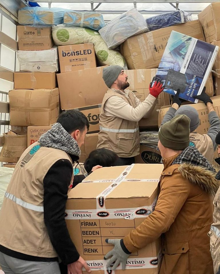 NOTRE ACTION DE SERVICES DANS LES ZONES DES SÉISMES