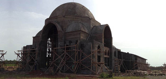 HÜDAYİ VAKFI’NDAN BURKİNA FASO’YA YENİ BİR PROJE DAHA “İSTANBUL CAMİİ” TAMAMLANMAK ÜZERE…