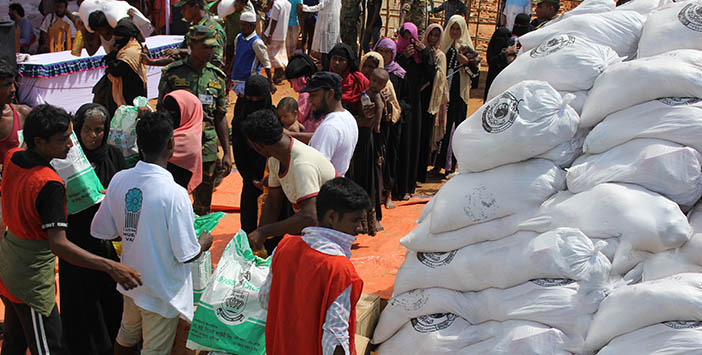 YARDIMLARINIZ ARAKANLI MAZLUMLARA ULAŞTIRILDI