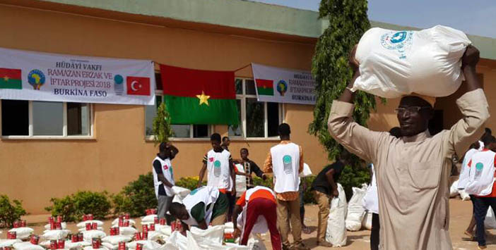 HÜDAYİ VAKFI'NDAN BURKİNA FASO'YA RAMAZAN YARDIMI - ANTALYAJANS (18.05.2018)