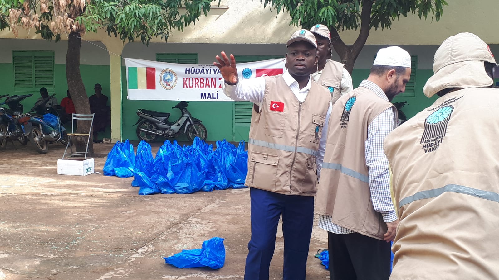 2022 YURT İÇİ VE YURT DIŞI KURBAN VİDEO VE FOTOĞRAFLARI