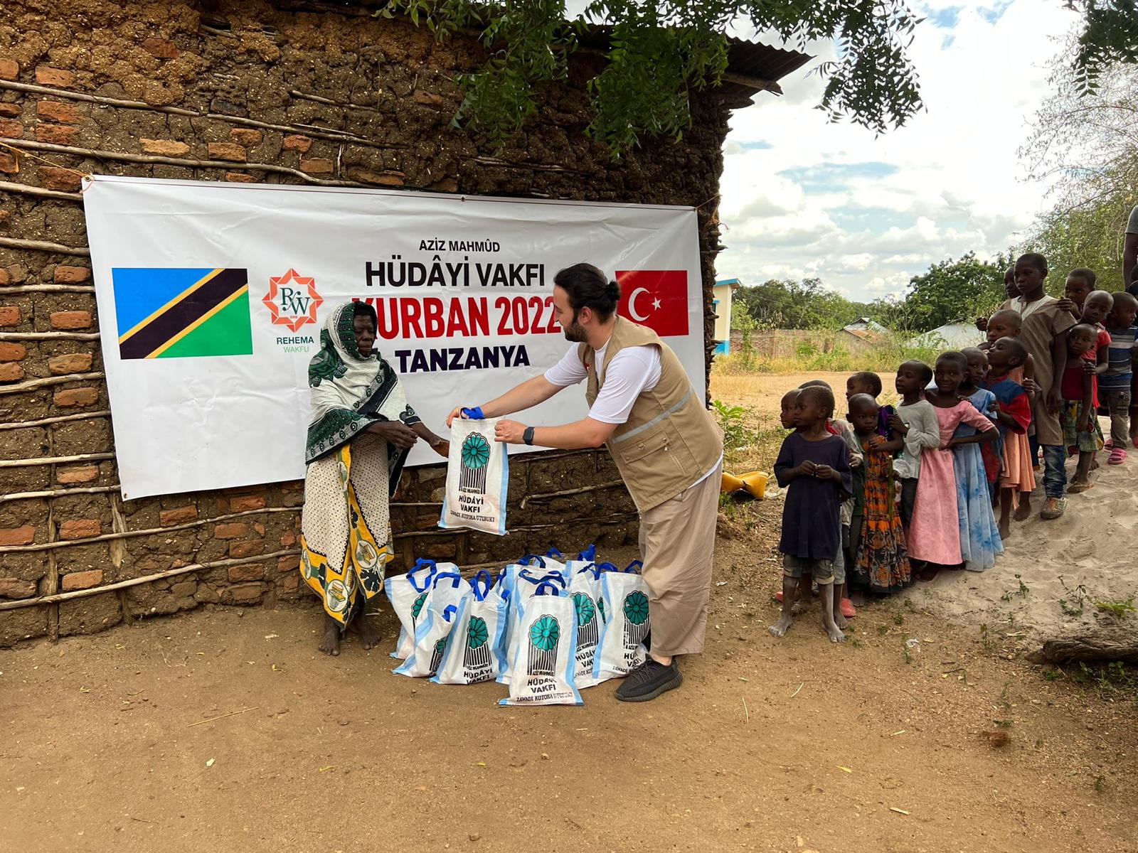 2022 YURT İÇİ VE YURT DIŞI KURBAN VİDEO VE FOTOĞRAFLARI