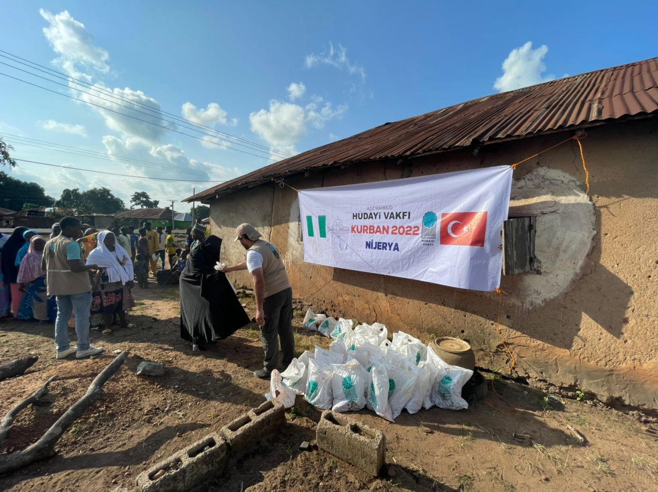 2022 YURT İÇİ VE YURT DIŞI KURBAN VİDEO VE FOTOĞRAFLARI