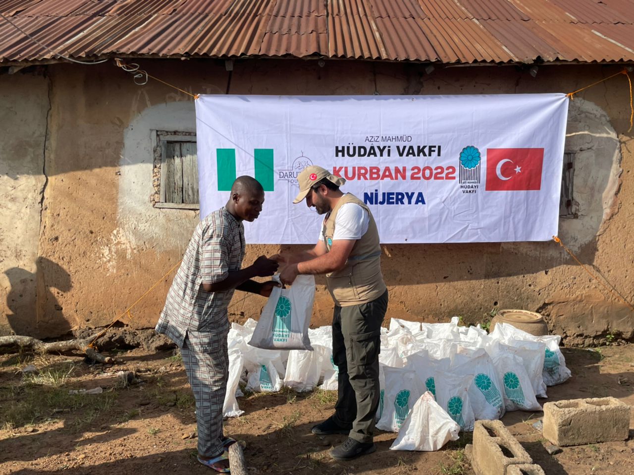 2022 YURT İÇİ VE YURT DIŞI KURBAN VİDEO VE FOTOĞRAFLARI