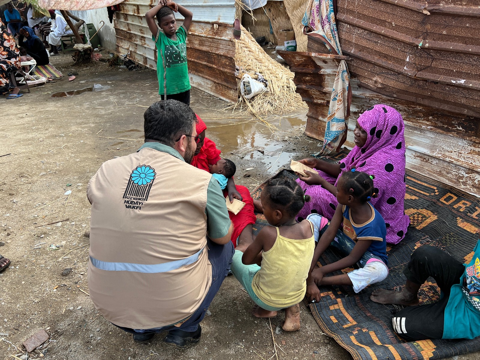 YARDIMLARINIZ SUDAN’A ULAŞIYOR