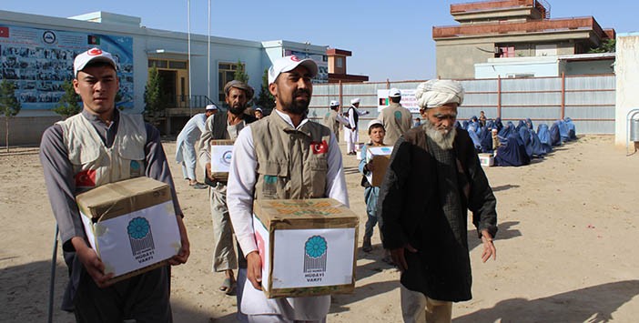 FOOD ASISTANCE IN RAMADAN AND IFTAR MEALS